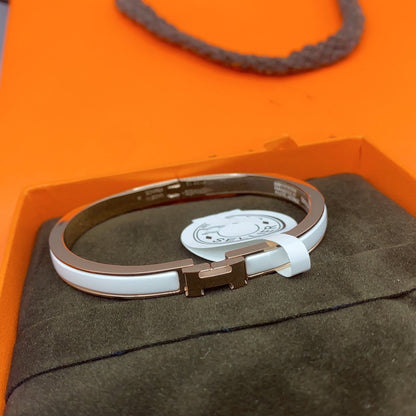 [BloomBling]CLASSIC HM CLIC WHITE 8MM ENAMEL BRACELET