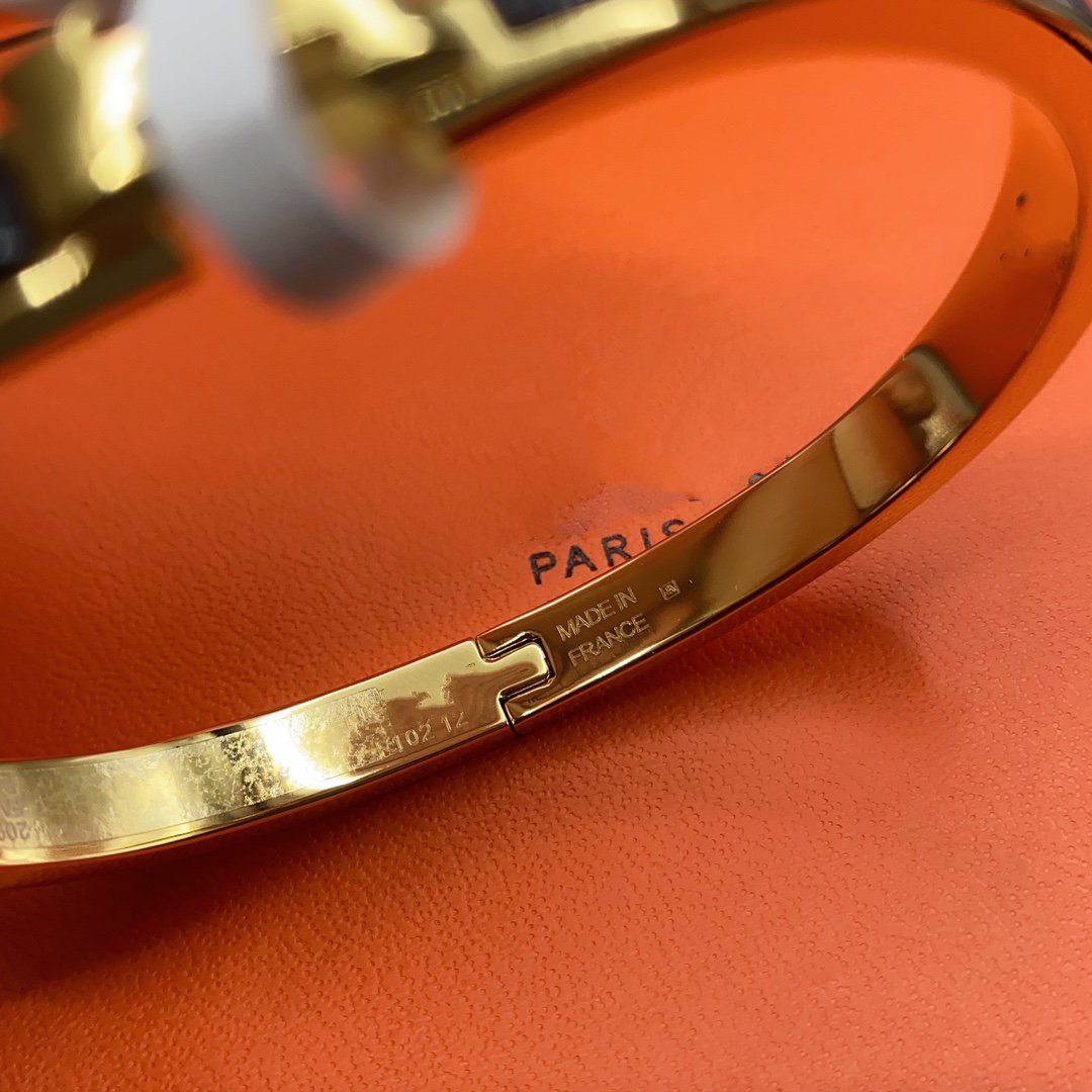 [BloomBling]CLASSIC HM CLIC BLACK 8MM ENAMEL BRACELET