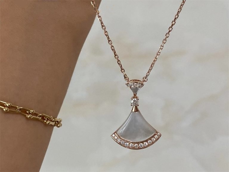 [BloomBling]DREAM NECKLACE MOP PINK GOLD DIAMOND