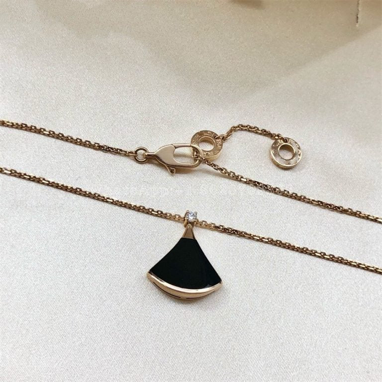 [BloomBling]DREAM NECKLACE ONYX 1 DIAMOND