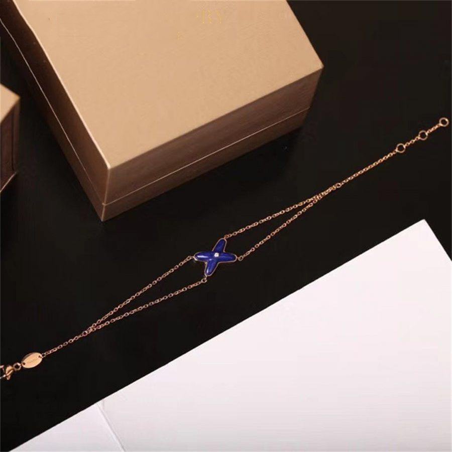 [BloomBling]Hollow Design Four-Leaf Clover Flower Shape Ring