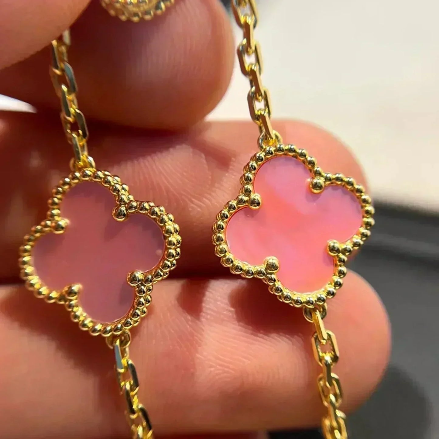 [BloomBling]CLOVER 5 PINK MOP BRACELET