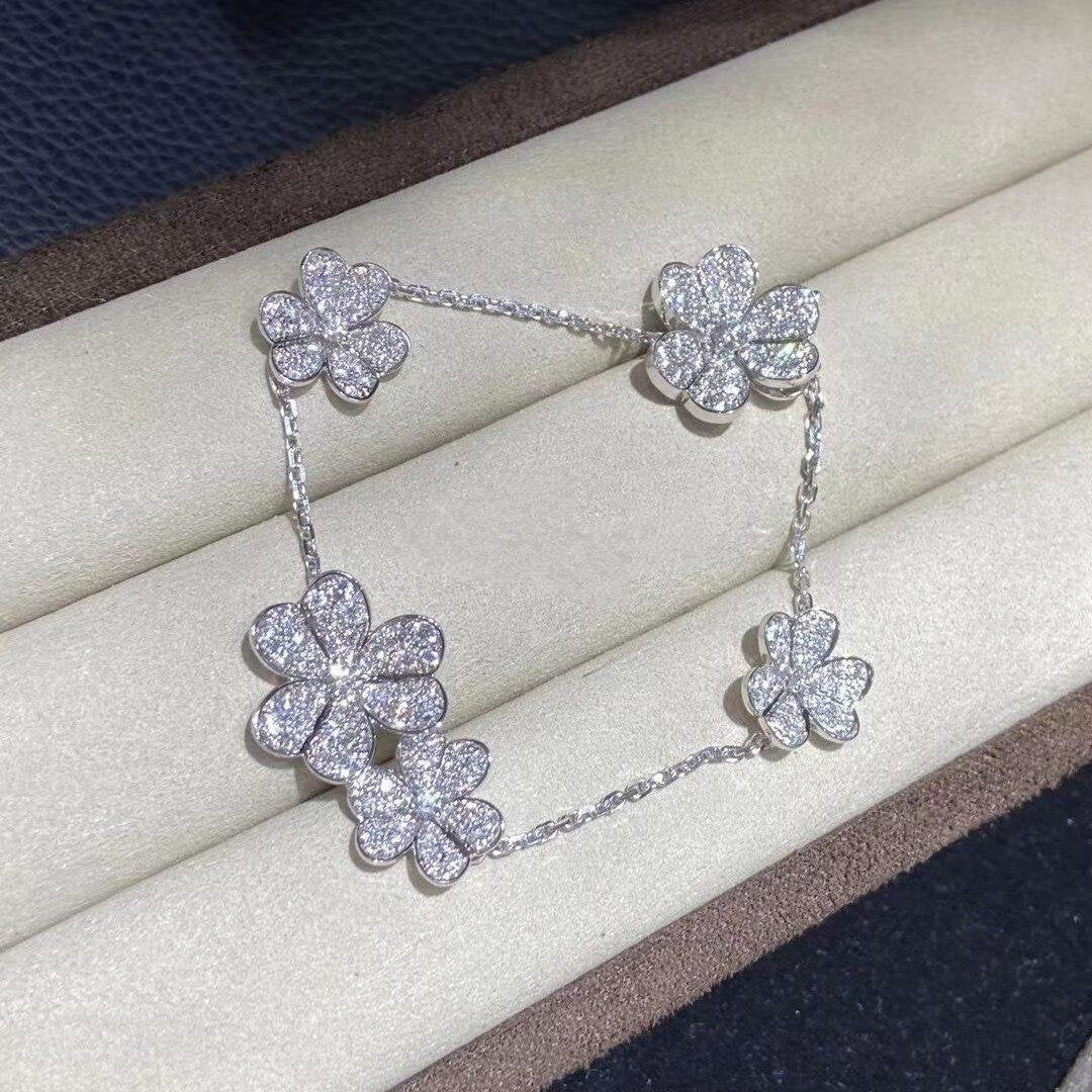 [BloomBling]FRIVOLE SILVER 5 FLOWERS BRACELET