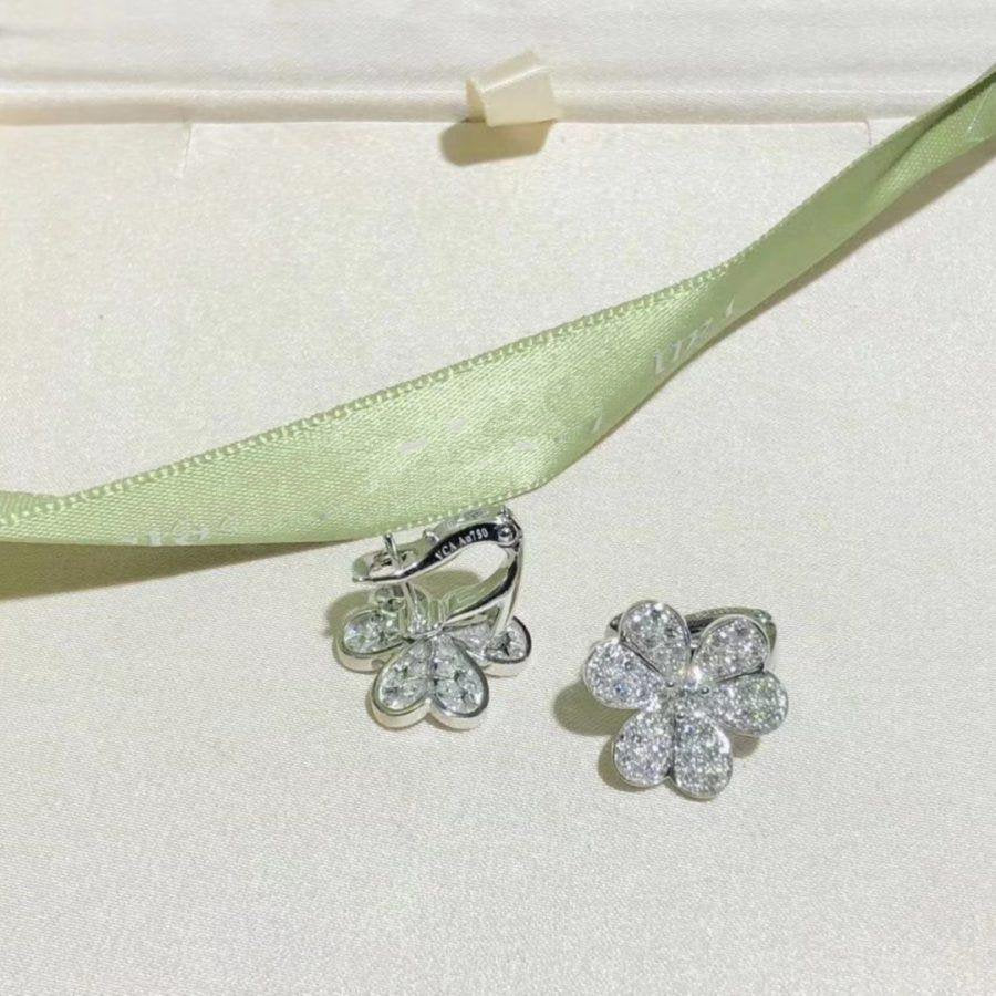 [BloomBling]FRIVOLE SILVER FLOWER DIAMOND EARRINGS