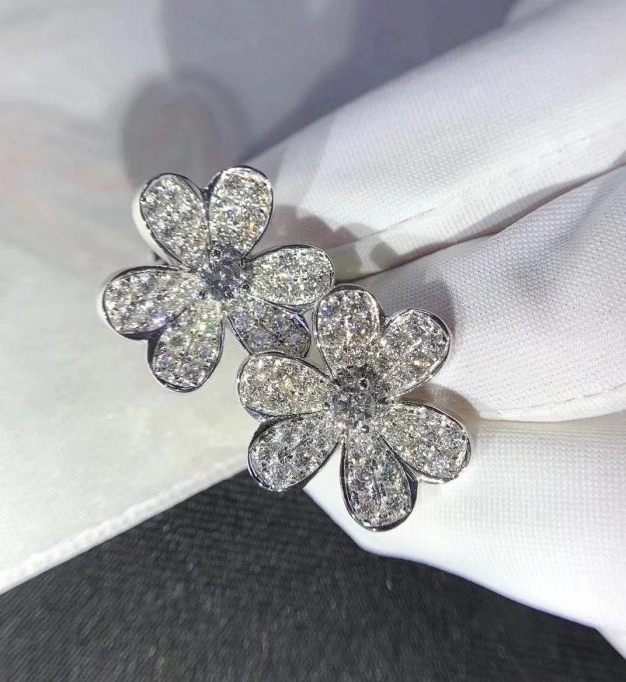 [BloomBling]FRIVOLE SILVER FLOWER DIAMOND EARRINGS