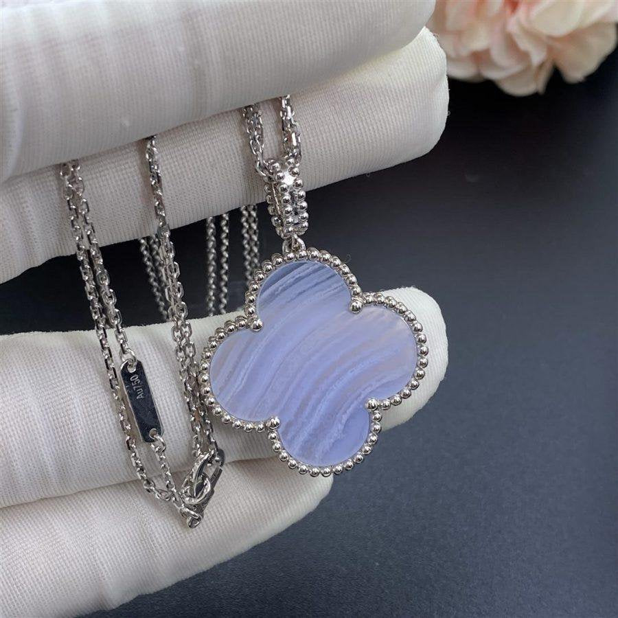 [BloomBling]CLOVER SILVER CHALCEDONY BIG CLOVER NECKLACE