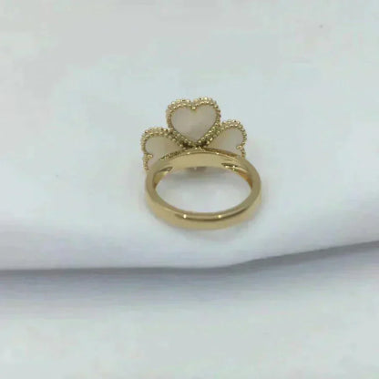 [BloomBling]SWEET CLOVER WHITE MOP RING