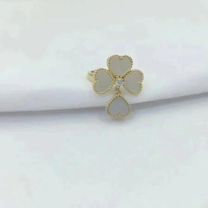 [BloomBling]SWEET CLOVER WHITE MOP RING