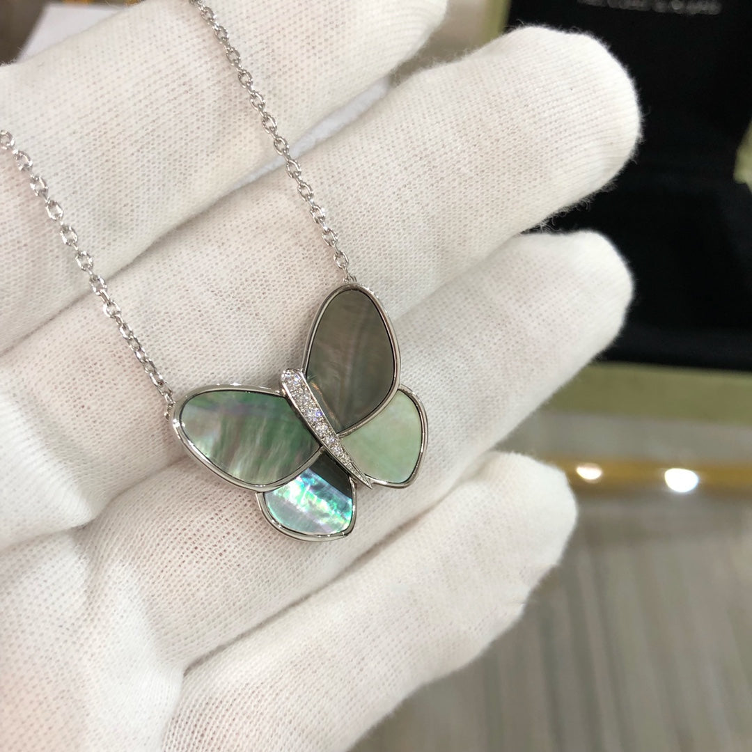 [BloomBling]LARGE BUTTERFLY SILVER PENDANT DIAMOND NECKLACE