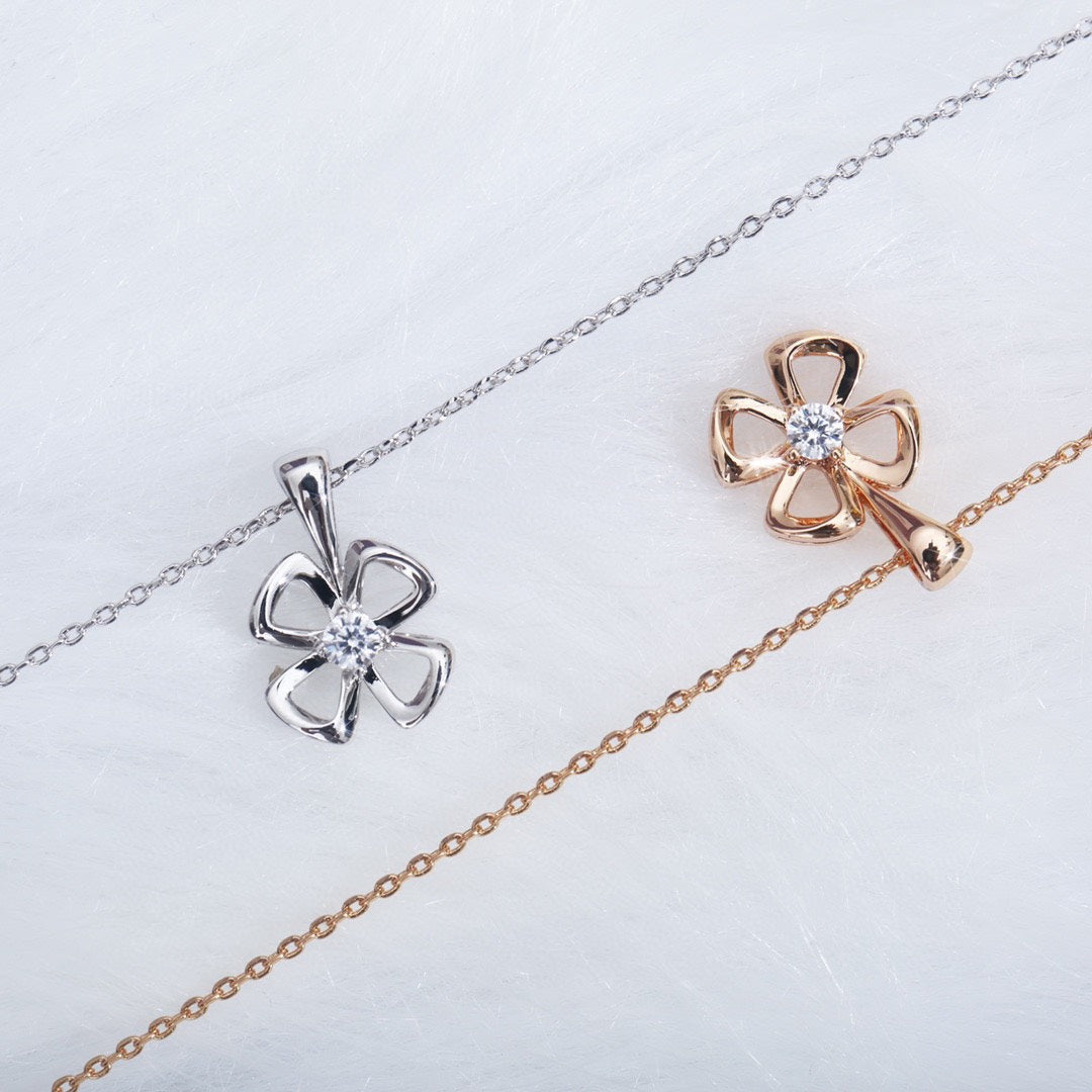 [BloomBling]FIOREVER NECKLACE DIAMOND CENTER