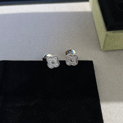 [BloomBling]CLOVER MINI DIAMOND STUD EARRINGS