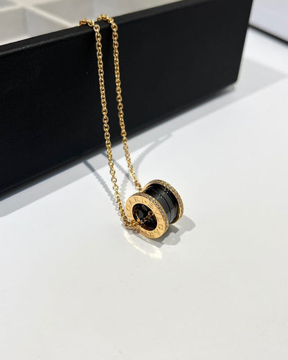 [BloomBling]ZERO 1 BLACK CERAMIC DIAMOND PINK GOLD NECKLACE