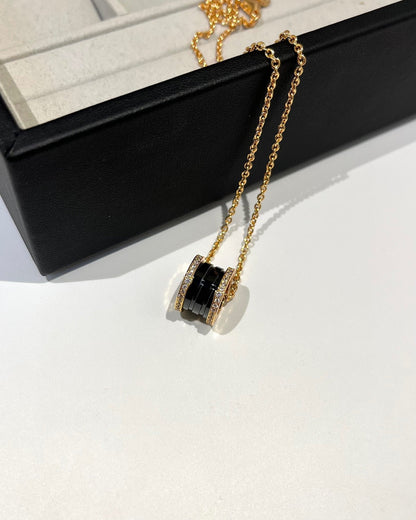 [BloomBling]ZERO 1 BLACK CERAMIC DIAMOND PINK GOLD NECKLACE